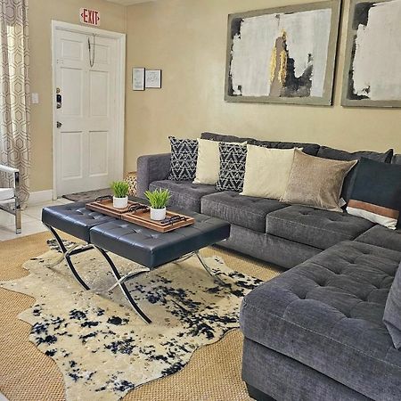 Glam 2 Bedroom Apartment Close To Nsu In Cooper City Eksteriør billede